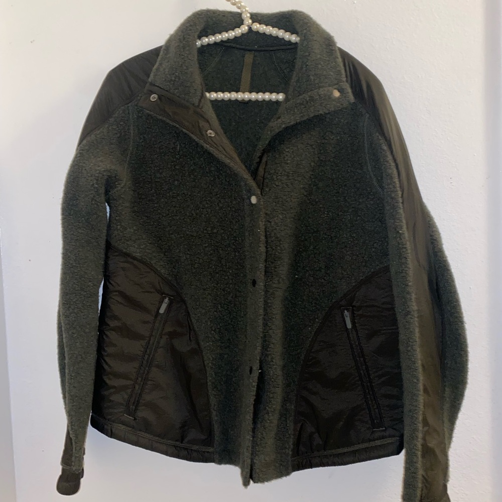 Lululemon Go Cozy wool blend tech jacket Size 6 forest green - Picture 6 of 9